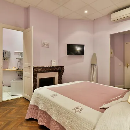 Victor Hugo Hotel 2*