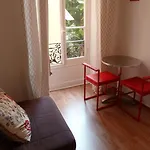 Victor Hugo Hotel 2*