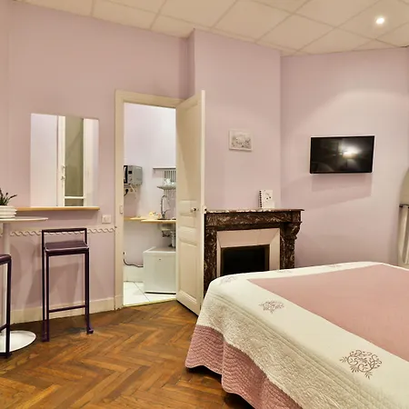 Victor Hugo Otel Nice