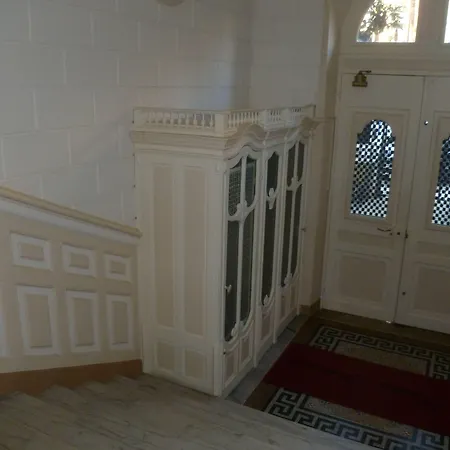 Victor Hugo Otel Nice